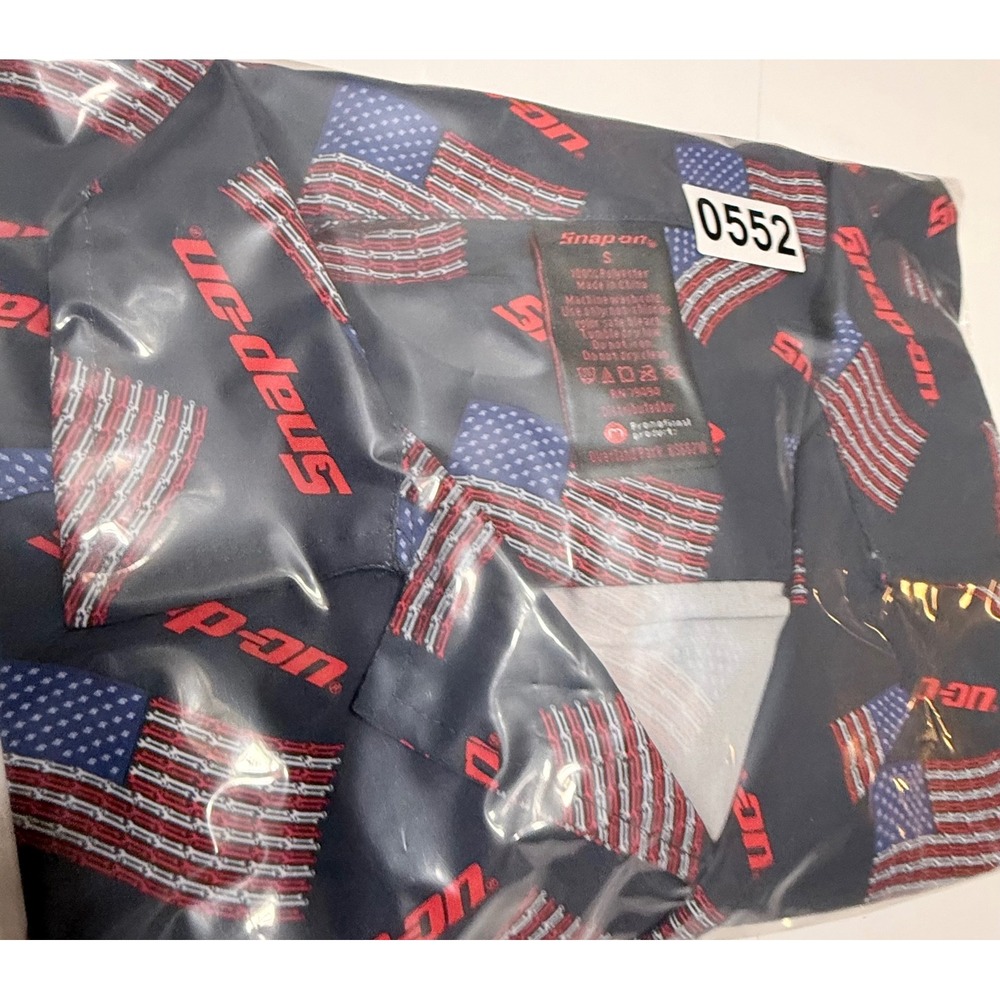 Snap-on Tools Mens Small Navy Blue American Flag Logo Button Up Shirt SS Navy - Picture 6 of 6